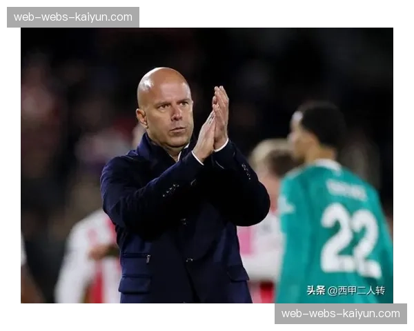 独家专访：利物浦主帅斯洛特谈赛季目标，“前四是我们必须守住的底线”