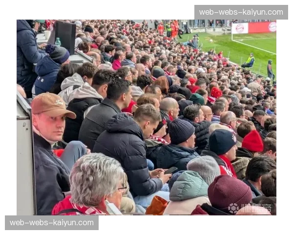 球场公告：为保级最后冲刺，柏林联合主场将开放所有站席