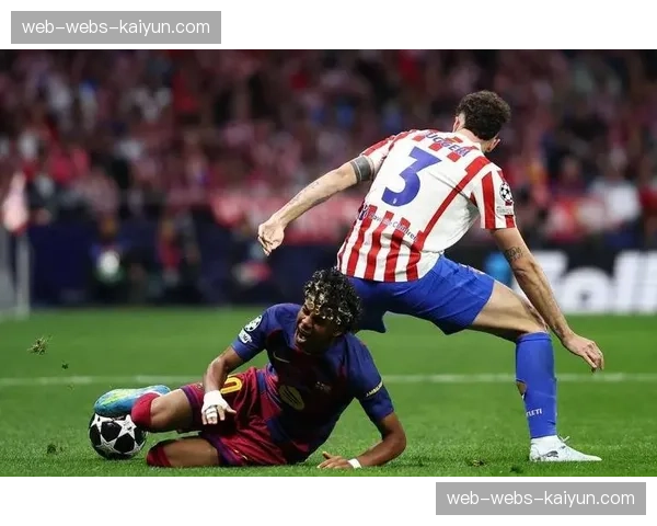 巴萨超2800名铁杆球迷随队远征马德里，欧冠生死战支持